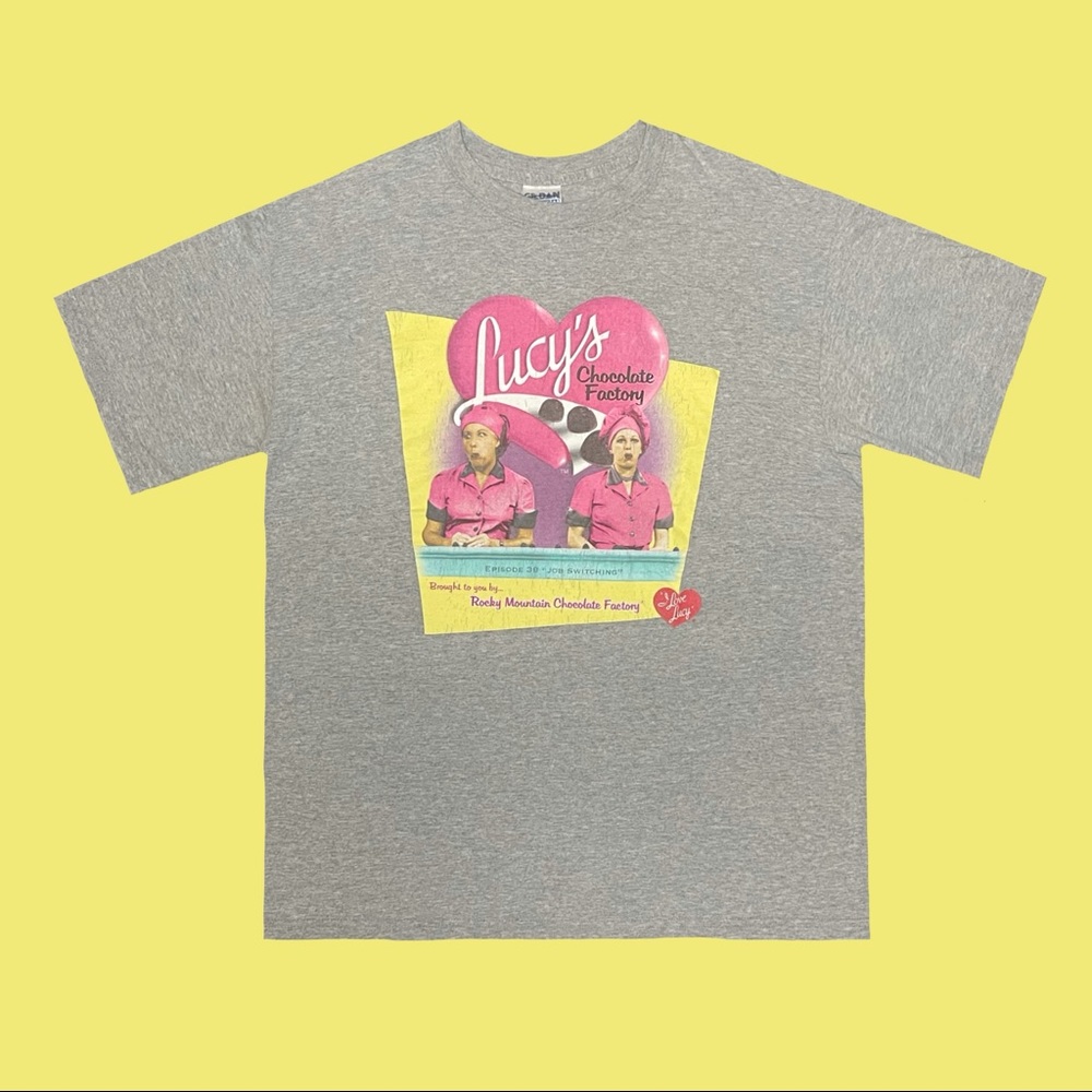 90’s Vintage I Love Lucy Chocolate factory skit t-shirt ❤️